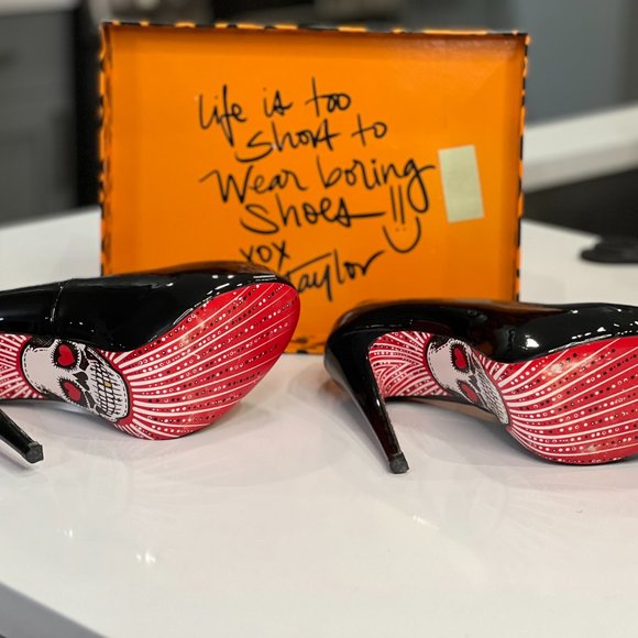 Rare Taylor Reeve Skully Size 10 Pumps - Picture 5 of 9